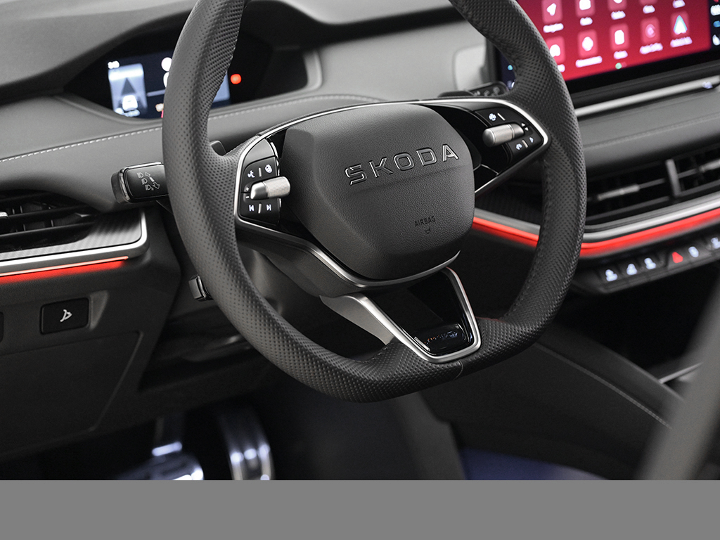 Skoda Elroq 85 SPORTLINE CAM ACC LM20 MATRIX E-KLAPPE