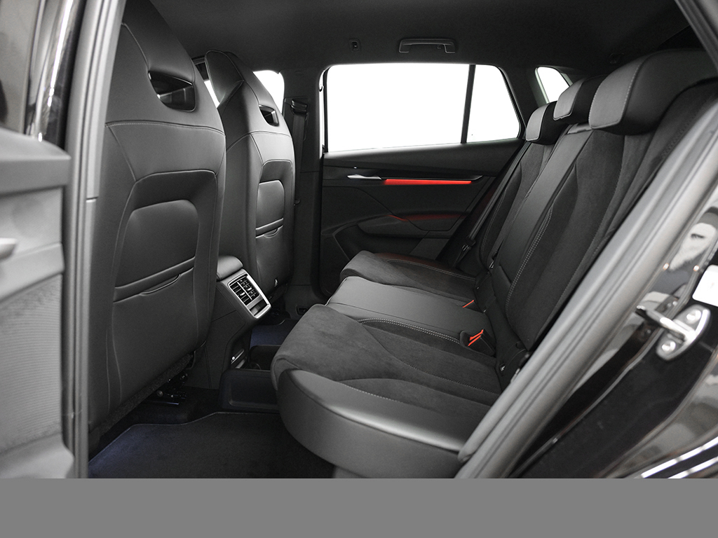 Skoda Elroq 85 SPORTLINE CAM ACC LM20 MATRIX E-KLAPPE