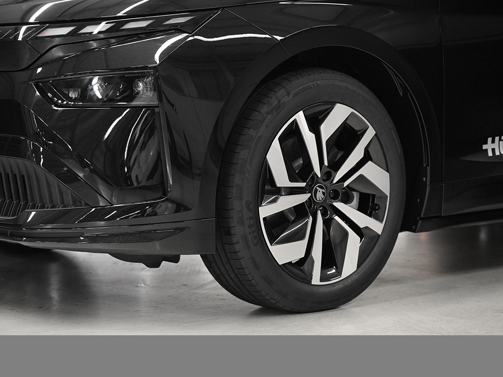 Skoda Enyaq 85 SPORTLINE WÄRMEPUMPE CAM ACC LM20 NAVI