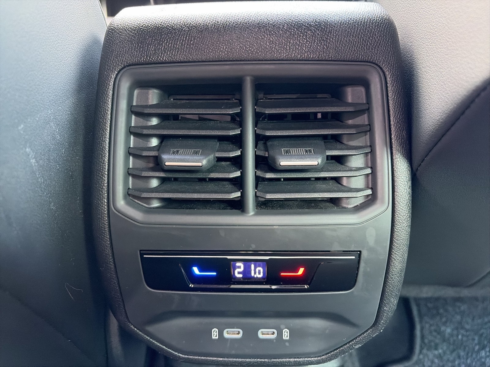 Cupra Leon ST 2.0 BEATS AHK CAM ACC LM19 E-KLAPPE NAVI