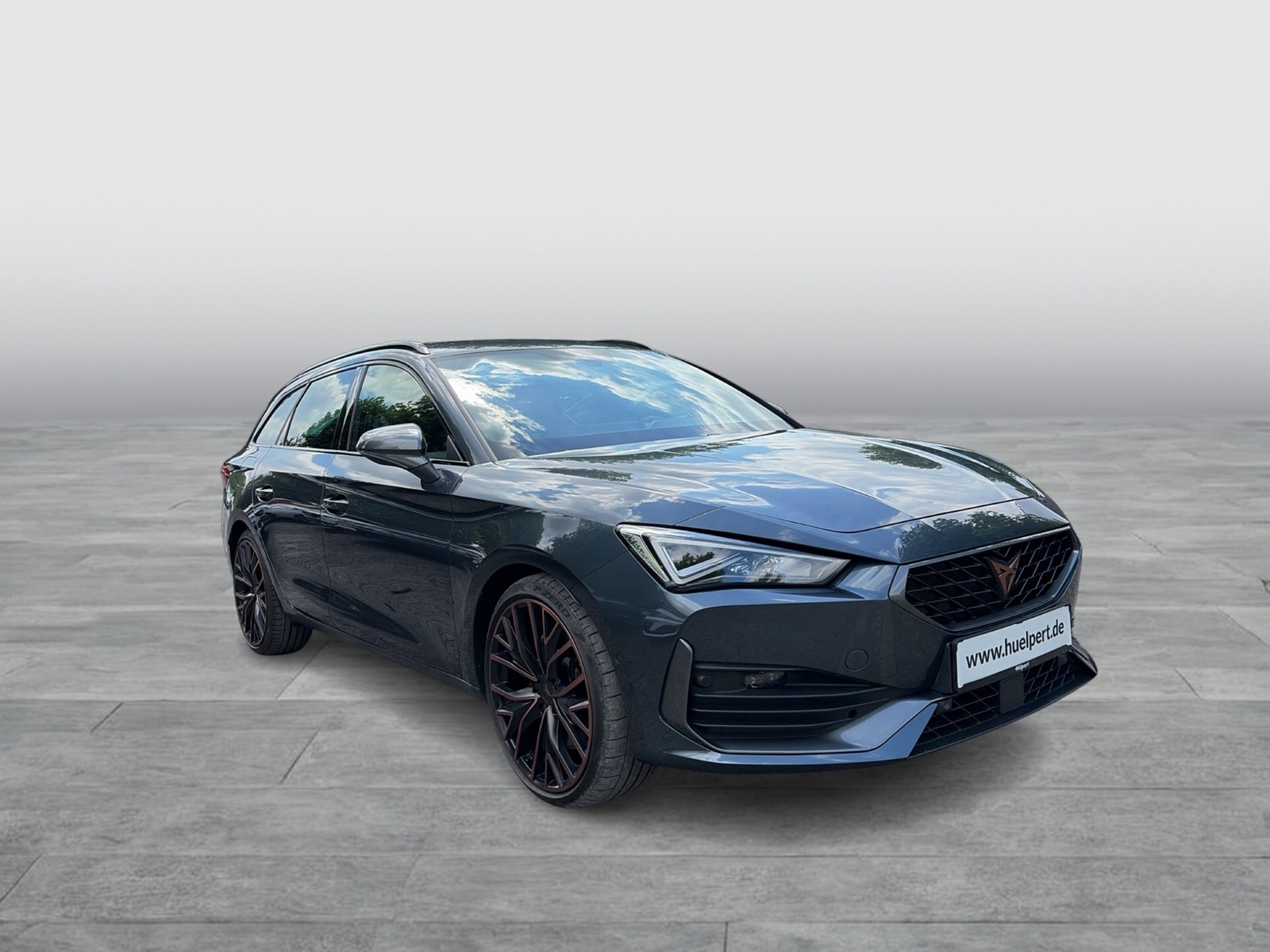Cupra Leon ST 2.0 BEATS AHK CAM ACC LM19 E-KLAPPE NAVI