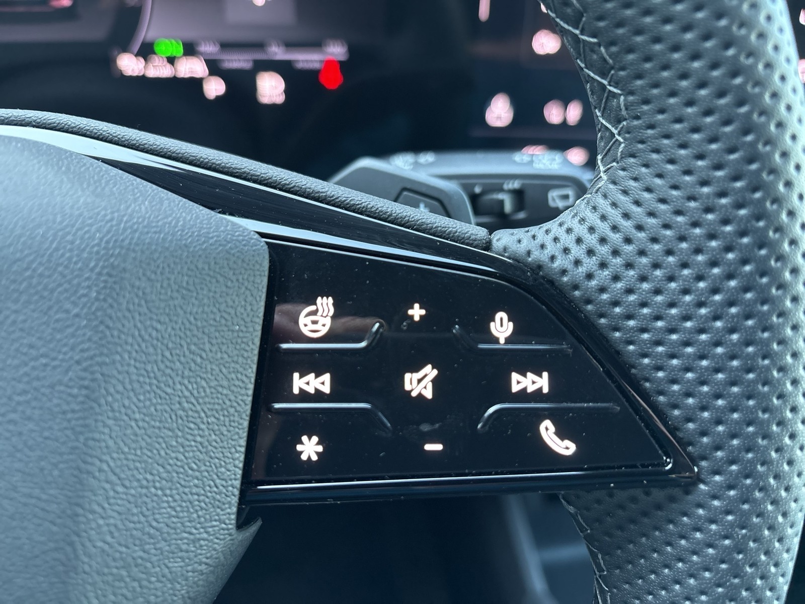 Audi A6 e-tron Avant performance S LINE 360CAM LM20