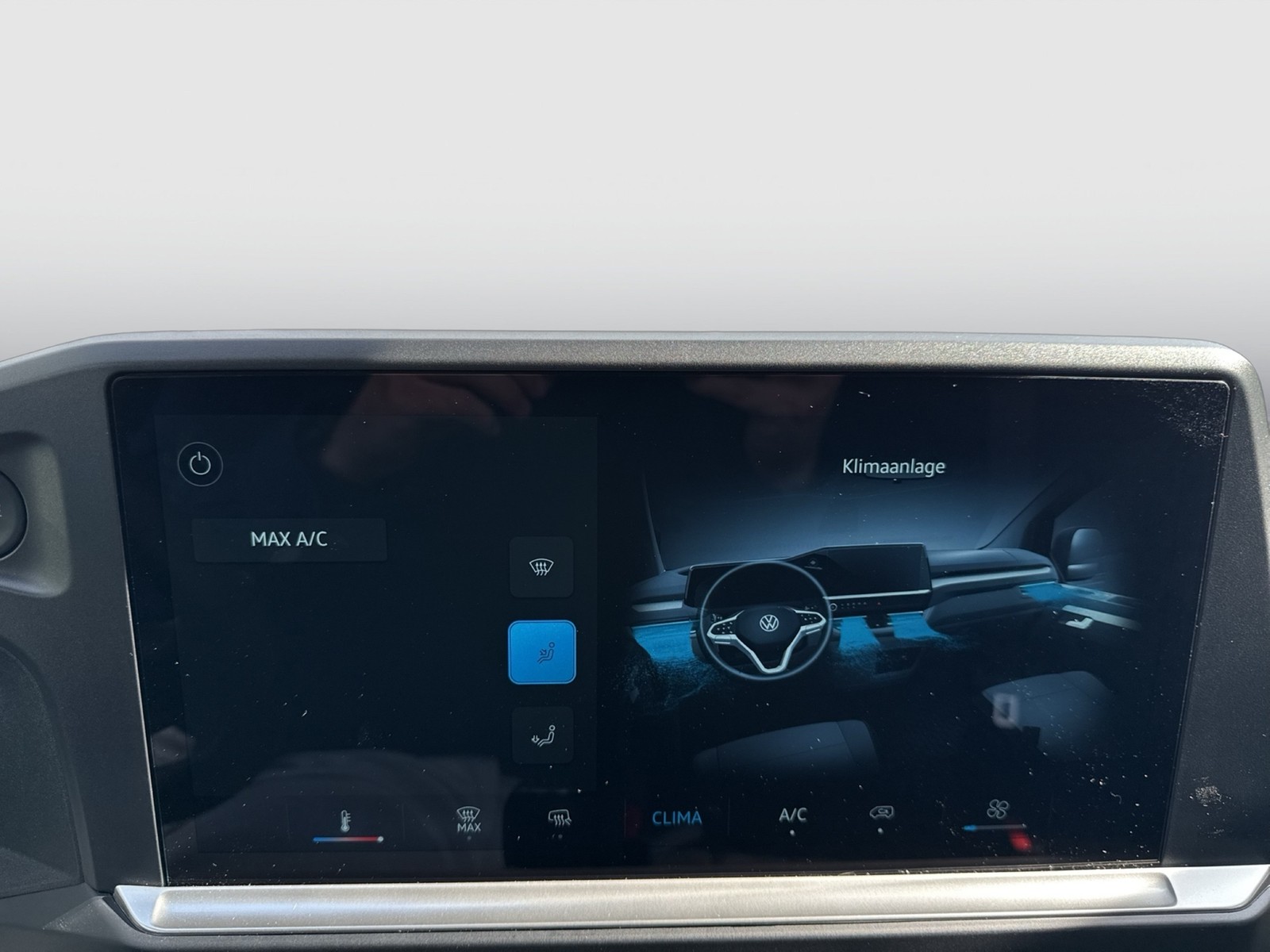 Volkswagen T7 Transporter 2.0 Kasten KR CARPLAY TEMPOMAT