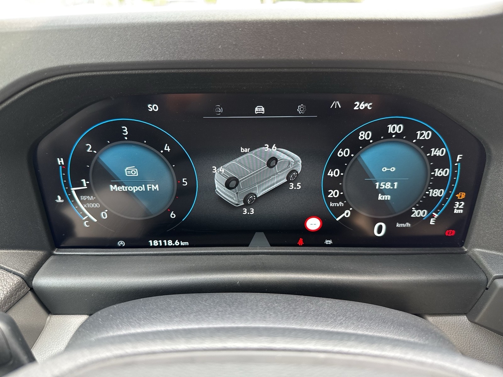 Volkswagen T7 Transporter 2.0 Kasten KR CARPLAY TEMPOMAT