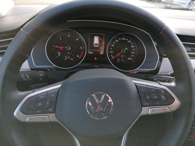 Volkswagen Passat Variant 2.0 Elegance AHK KAMERA eKLAPPE NAVI