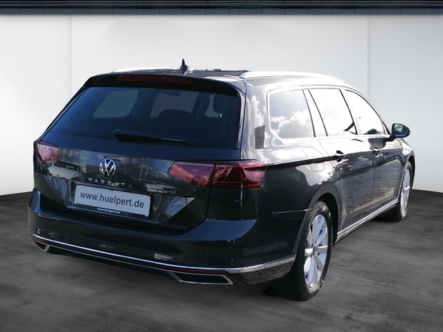 Volkswagen Passat Variant 2.0 Elegance AHK KAMERA eKLAPPE NAVI