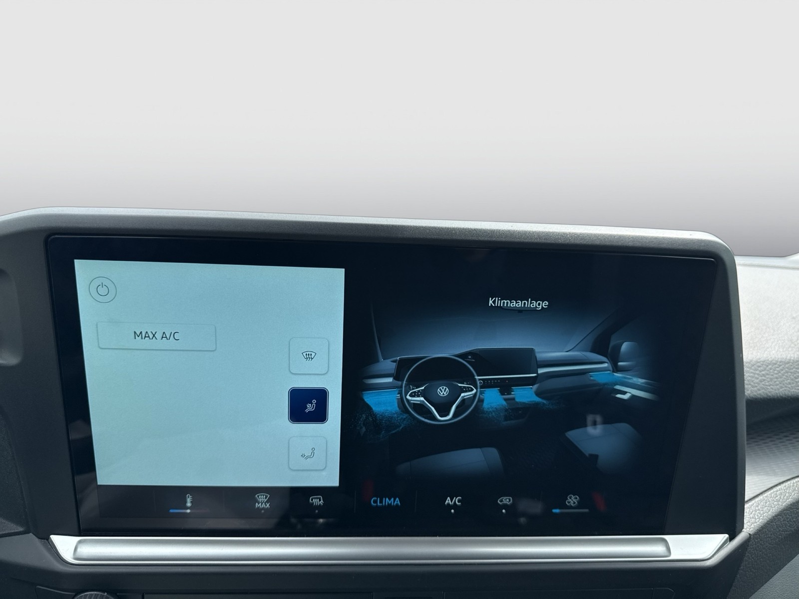 Volkswagen T7 Transporter 2.0 Kasten KR CARPLAY TEMPOMAT