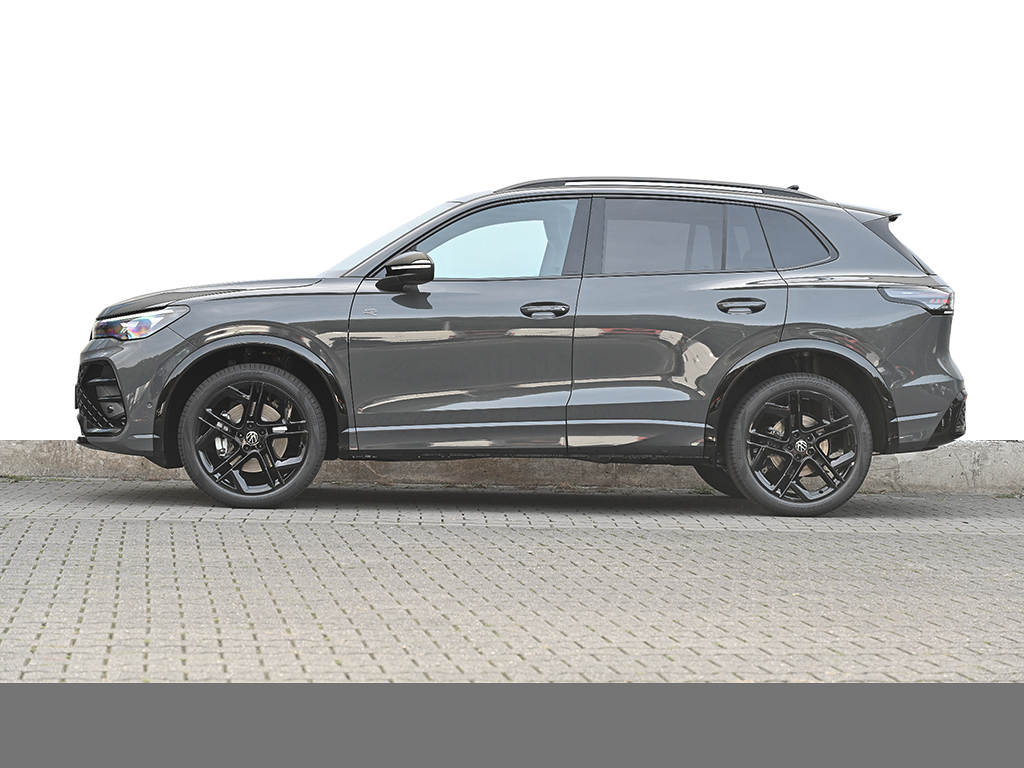 Volkswagen Tiguan 2.0 R-LINE DSG 4X4 BLACKSTYLE AHK eKLAPPE