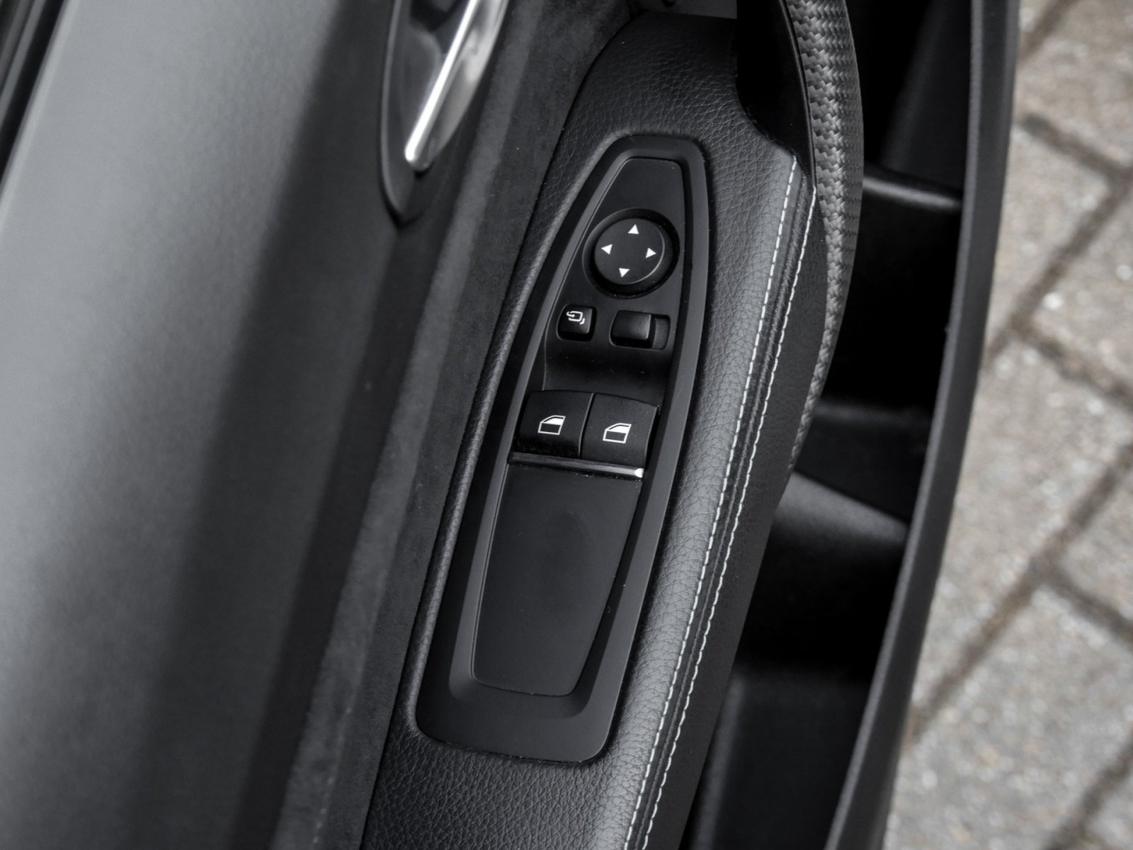 BMW M2 Coupe LEDER LM19 NAVI SITZHZ BIXENON BLUETOOH