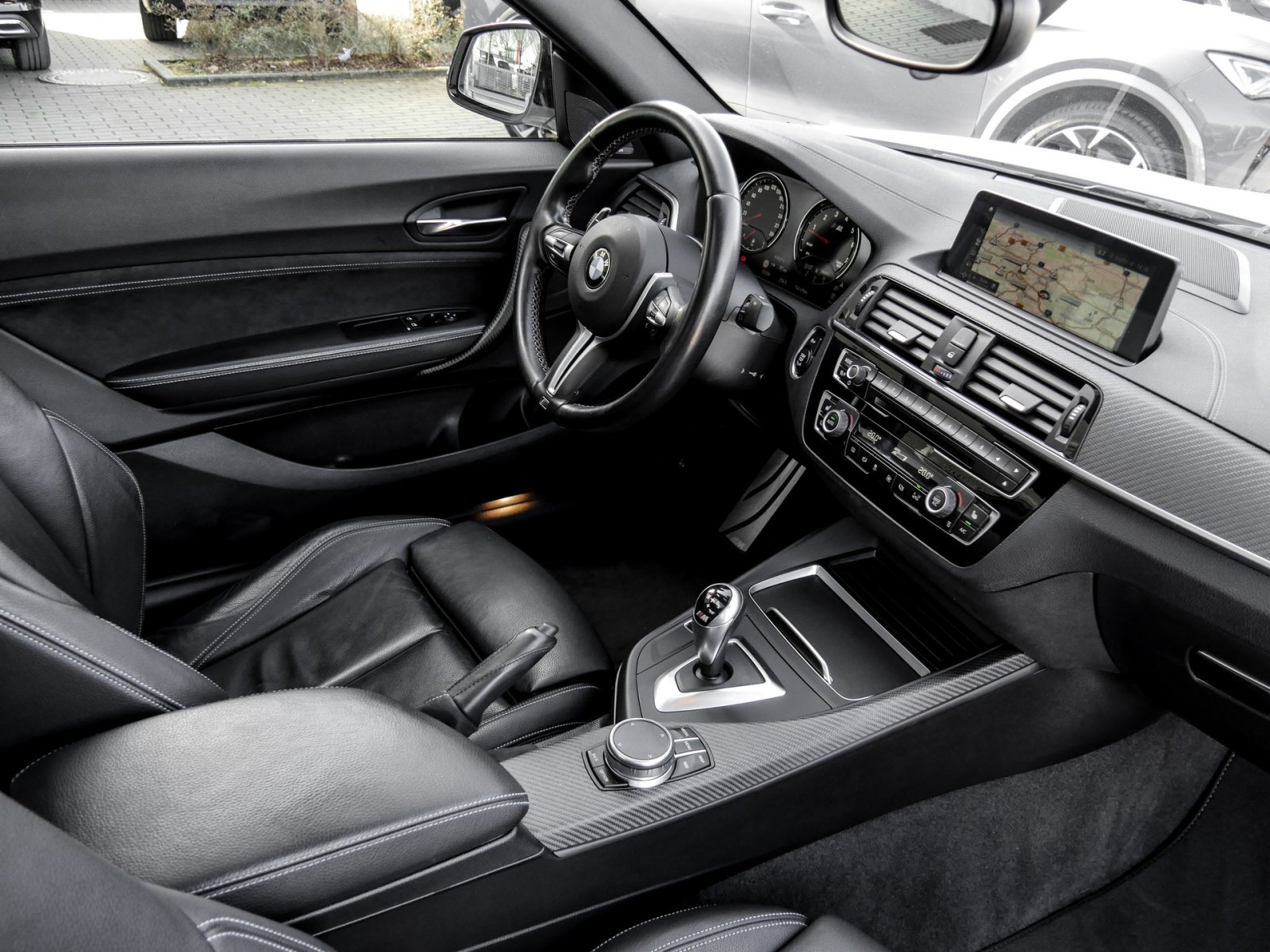BMW M2 Coupe LEDER LM19 NAVI SITZHZ BIXENON BLUETOOH