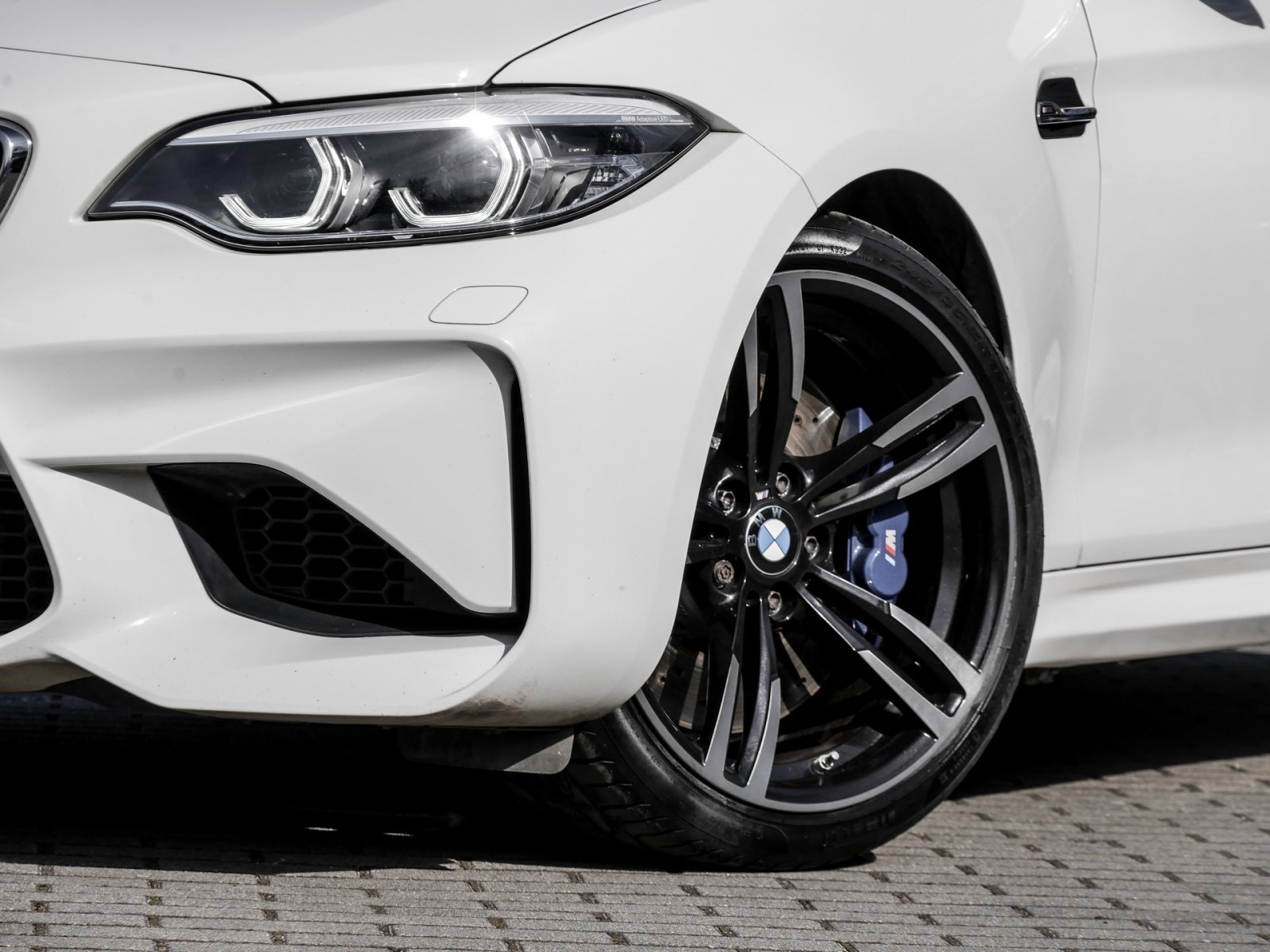 BMW M2 Coupe LEDER LM19 NAVI SITZHZ BIXENON BLUETOOH