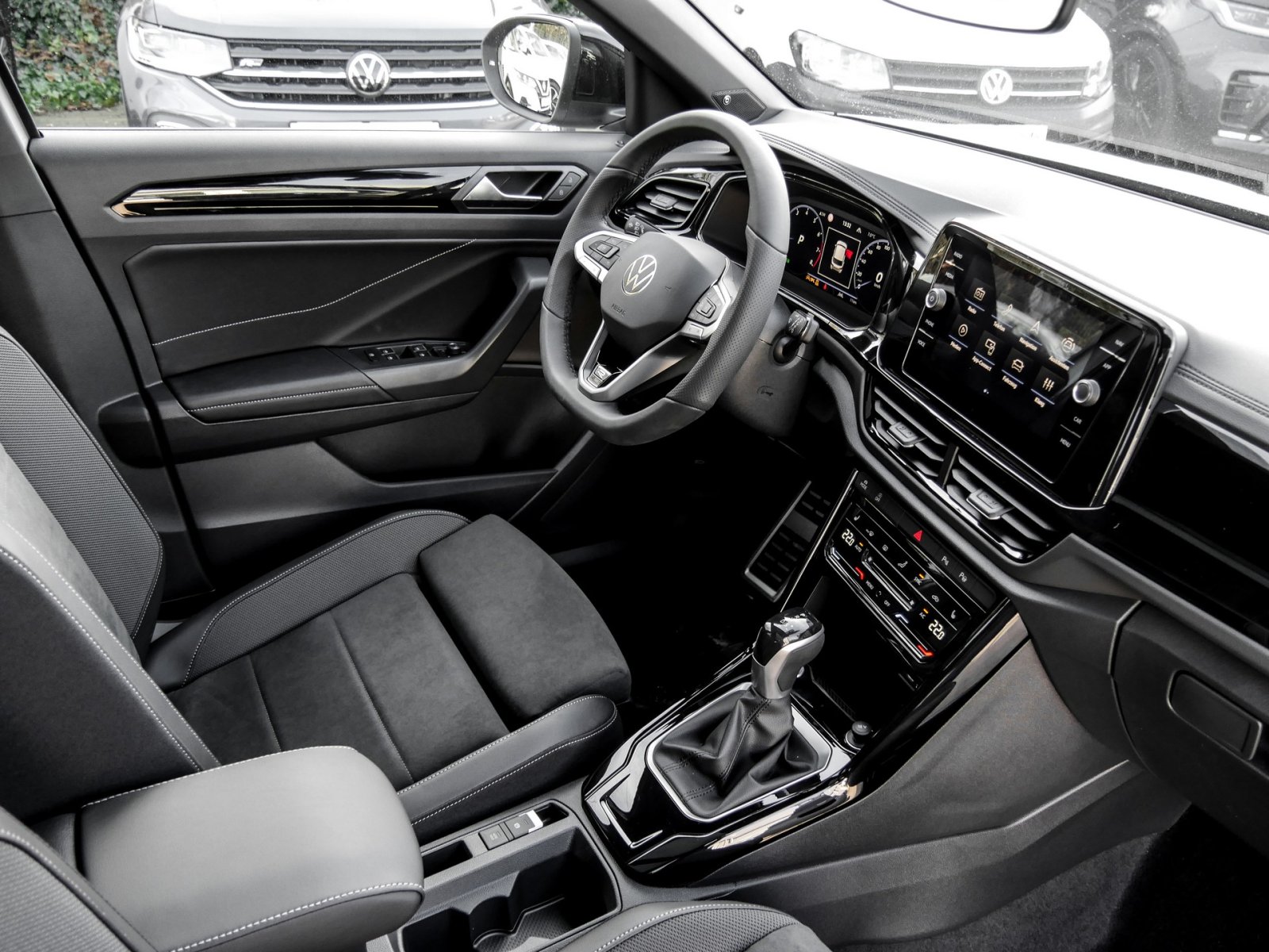 Volkswagen T-Roc 1.5 R-LINE DSG