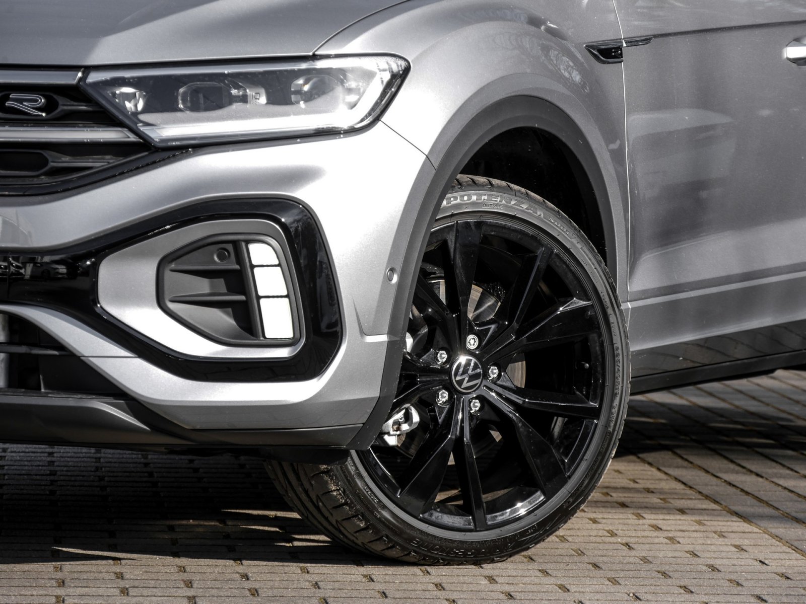 Volkswagen T-Roc 1.5 R-LINE DSG