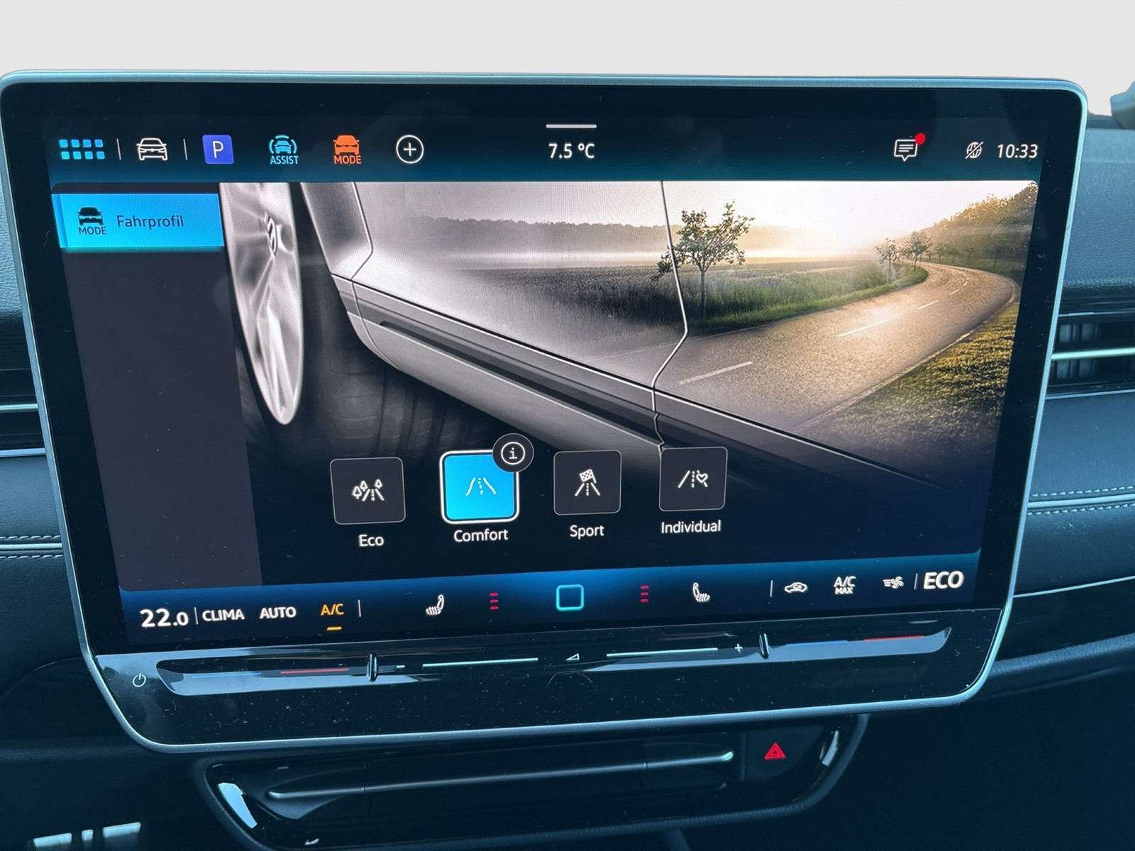 Volkswagen ID.7 PRO WÄRMEPUMPE AHK 360°CAM ACC HEAD-UP LM20