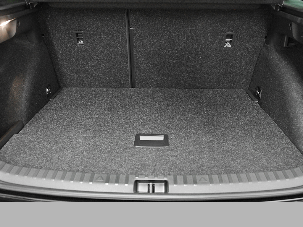 Skoda Scala 1.5 Monte Carlo DSG AHK CAM eKLAPPE NAVI