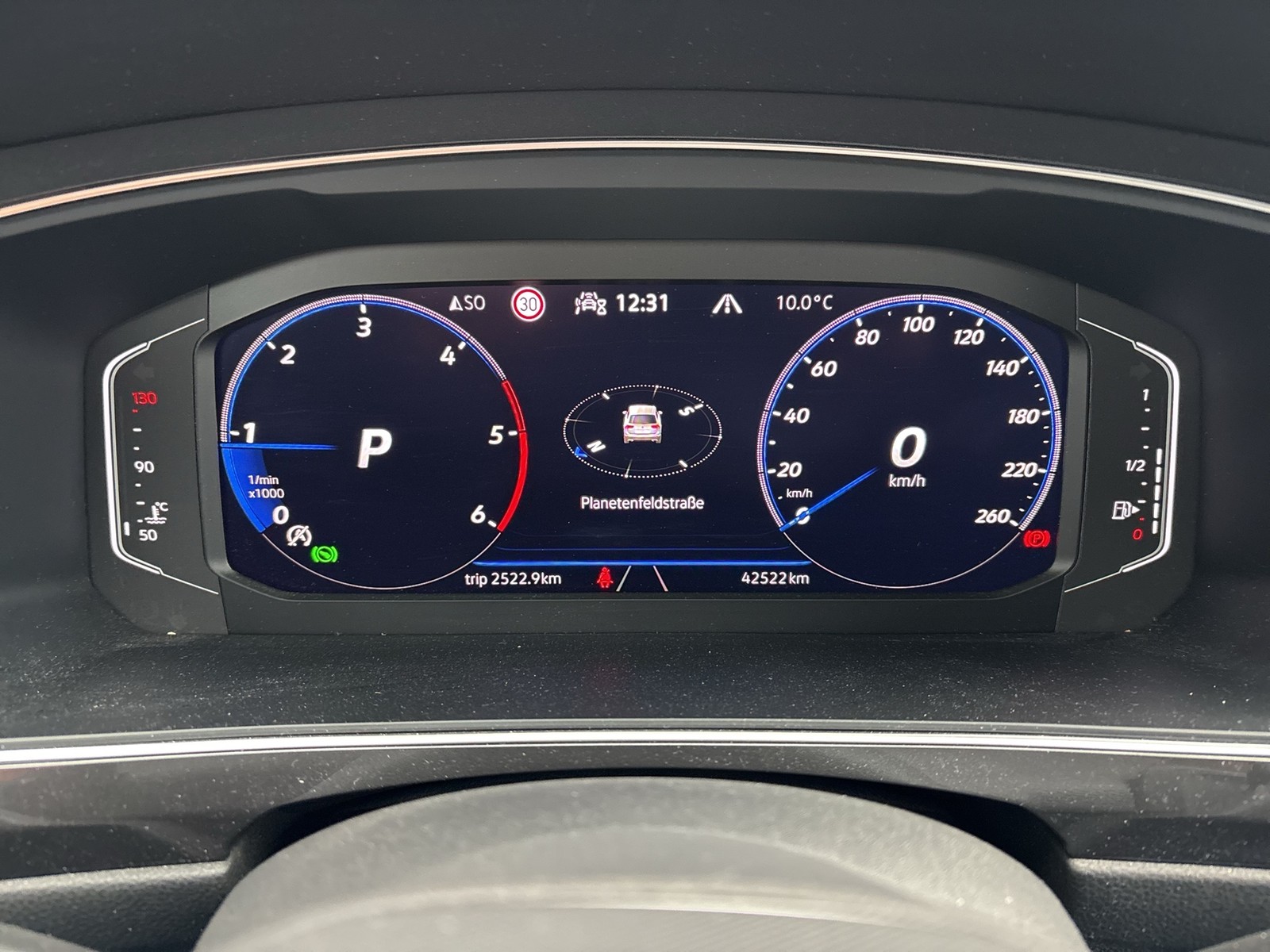 Volkswagen Tiguan Allspace 2.0 R-LINE 4X4 7SITZE PANO AHK