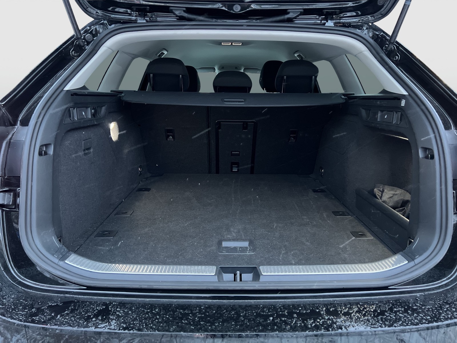 Skoda Superb Combi 1.5 eTSI CAM ACC NAVI CARPLAY