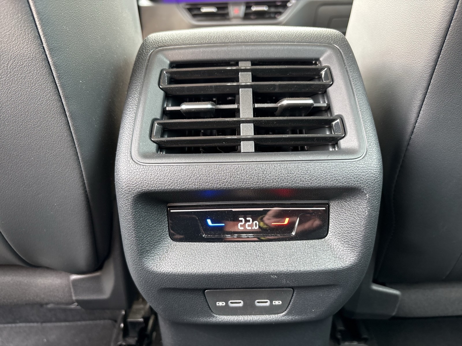 Volkswagen Tiguan 1.5 eTSI LIFE HARMANKARDON AHK 360CAM ACC