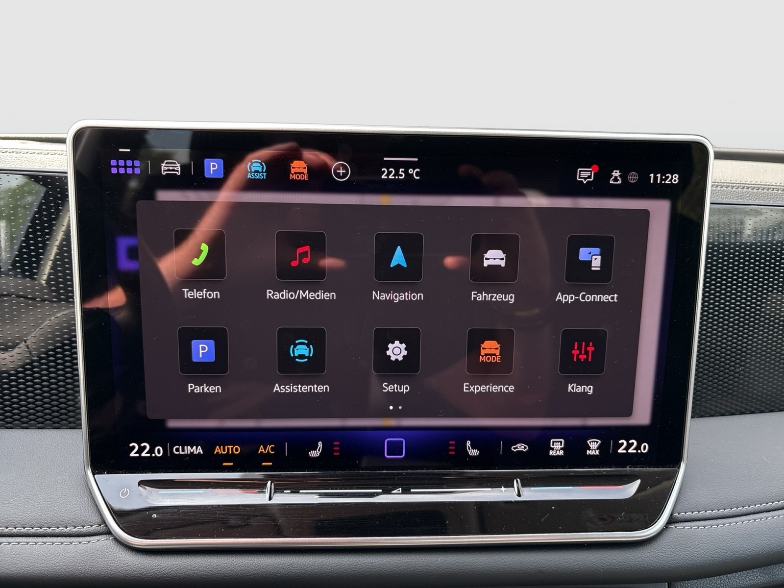 Volkswagen Tiguan 1.5 eTSI LIFE HARMANKARDON AHK 360CAM ACC