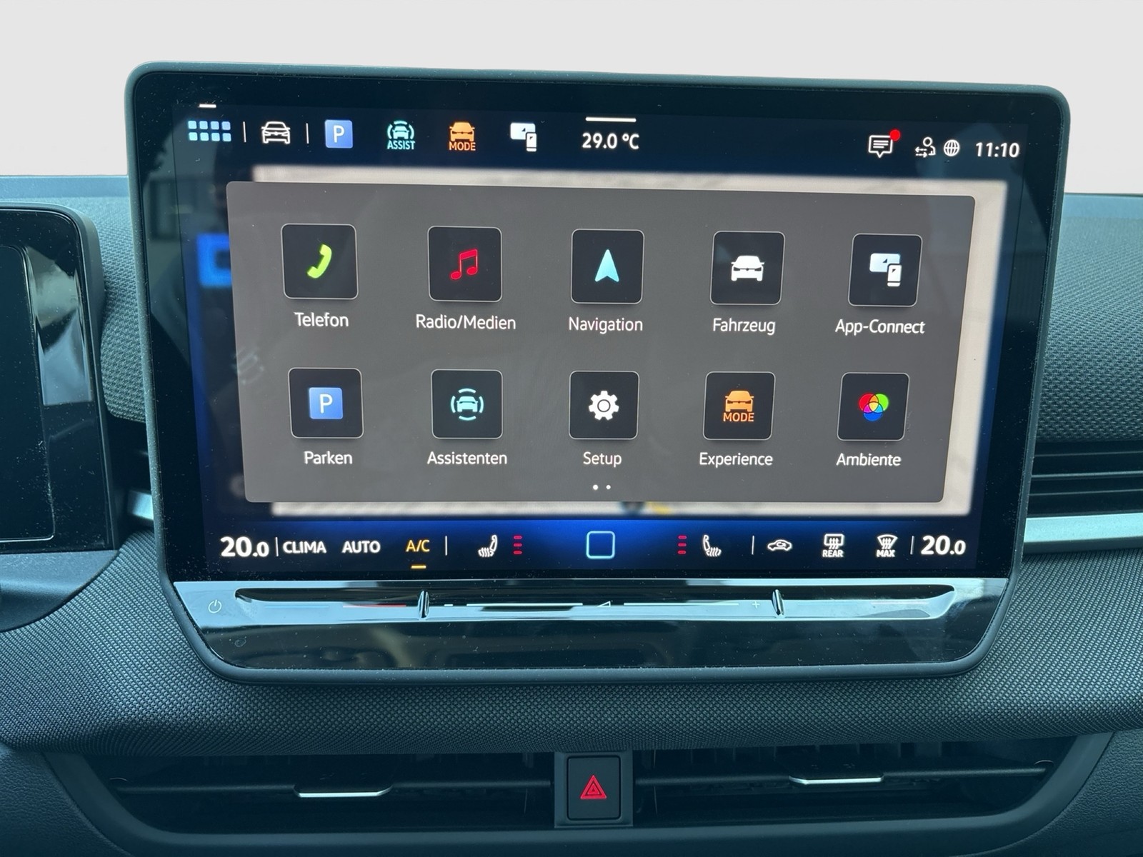 Volkswagen T-Roc 1.5 eTSI LIFE NEUESMODELL CAM ACC LM17 NAVI