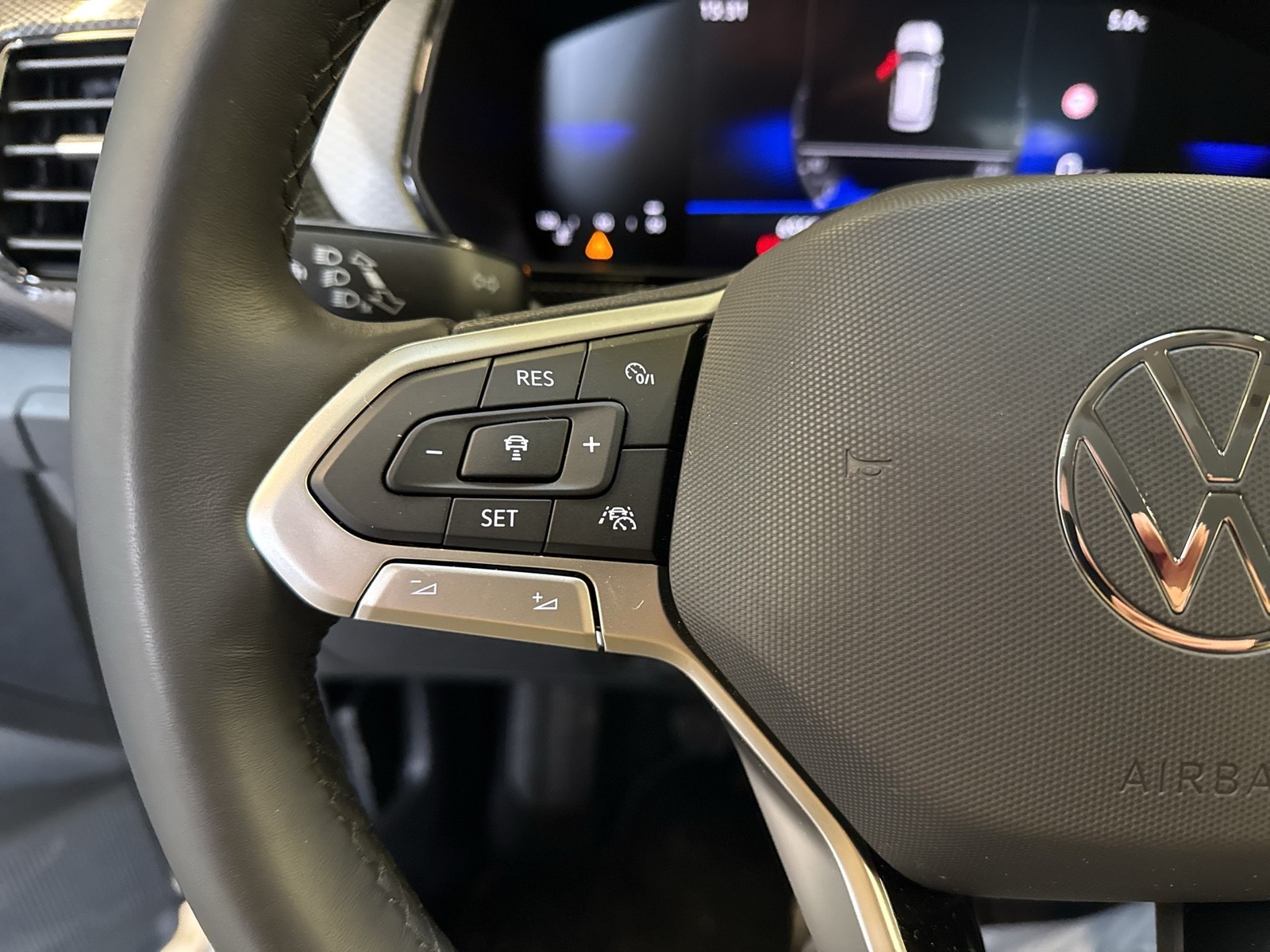 Volkswagen T-Cross 1.0 LIFE ACC CARPLAY ALU SITZHEIZUNG LED