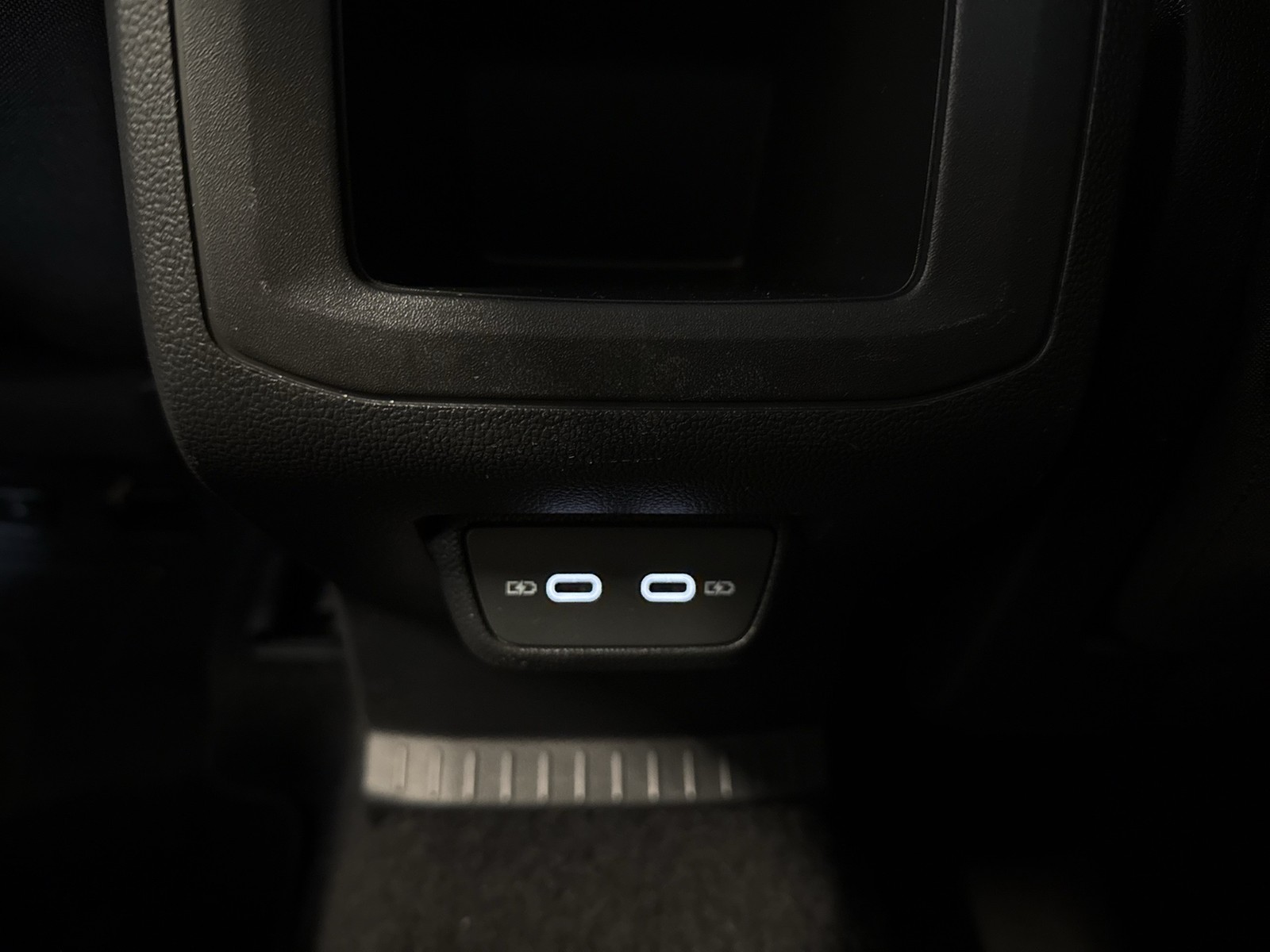 Volkswagen T-Cross 1.0 LIFE ACC CARPLAY ALU SITZHEIZUNG LED