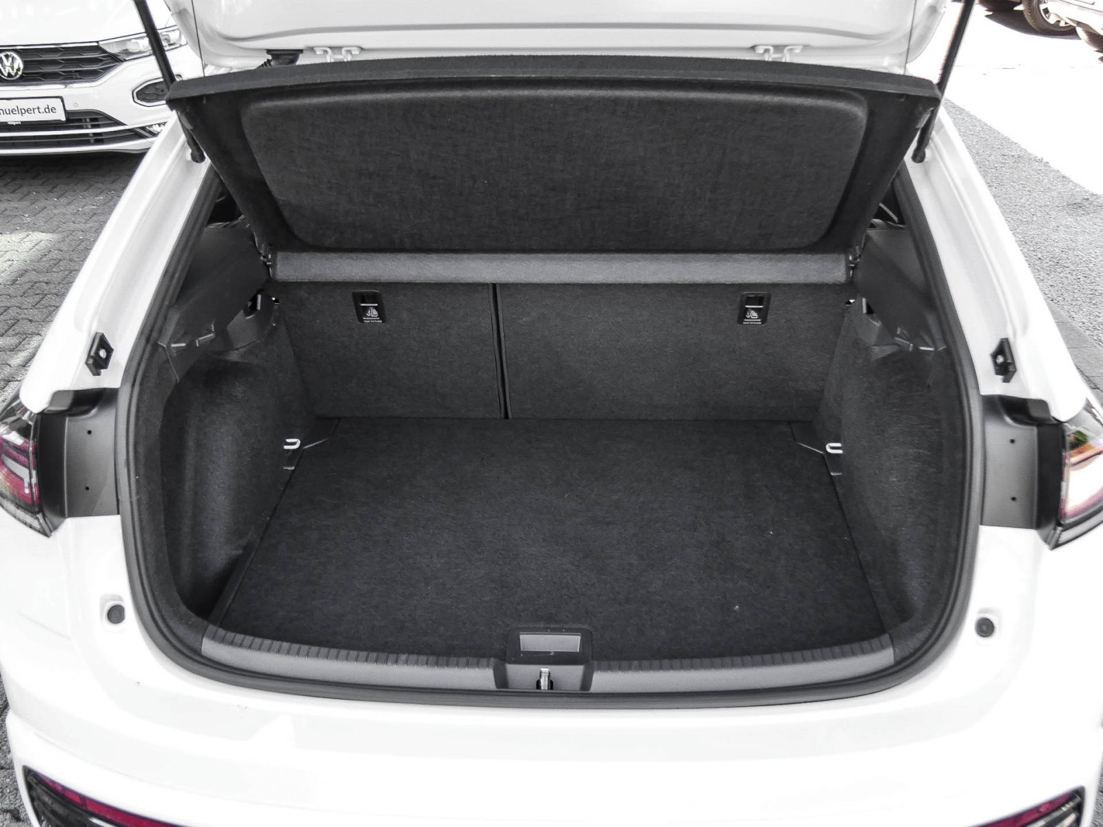 Volkswagen Taigo 1.5 R-LINE DSG