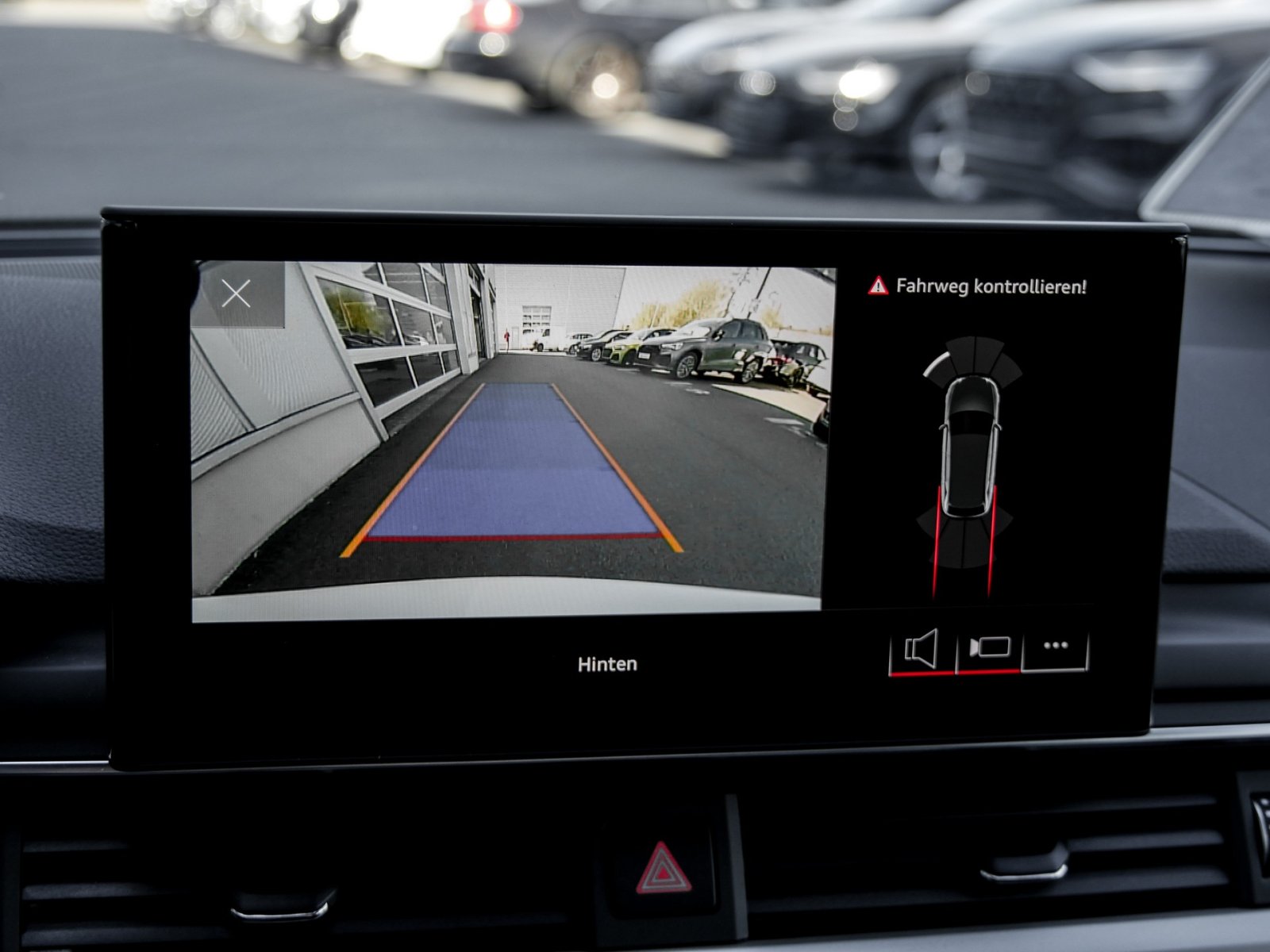 Audi A4 Avant 45 quattro advanced STANDHZ AHK CAM ACC