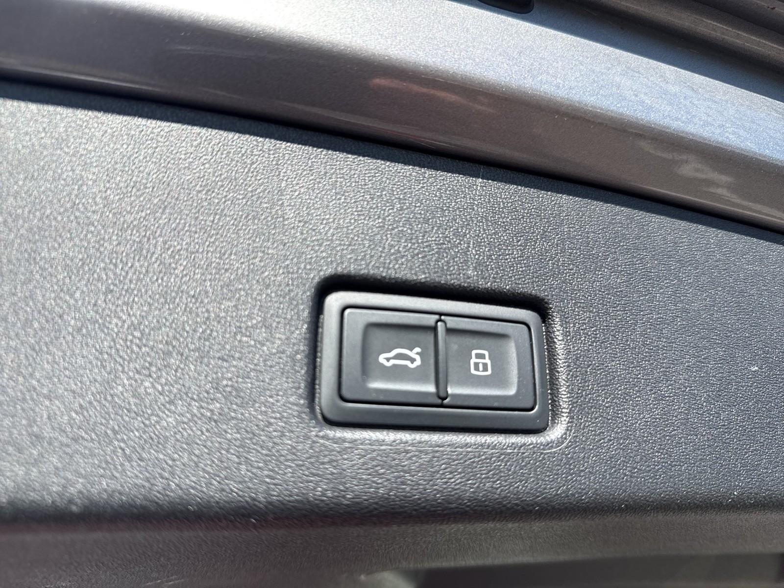 Audi Q4 e-tron 35 S LINE PANO SONOS KAMERA HEAD-UP