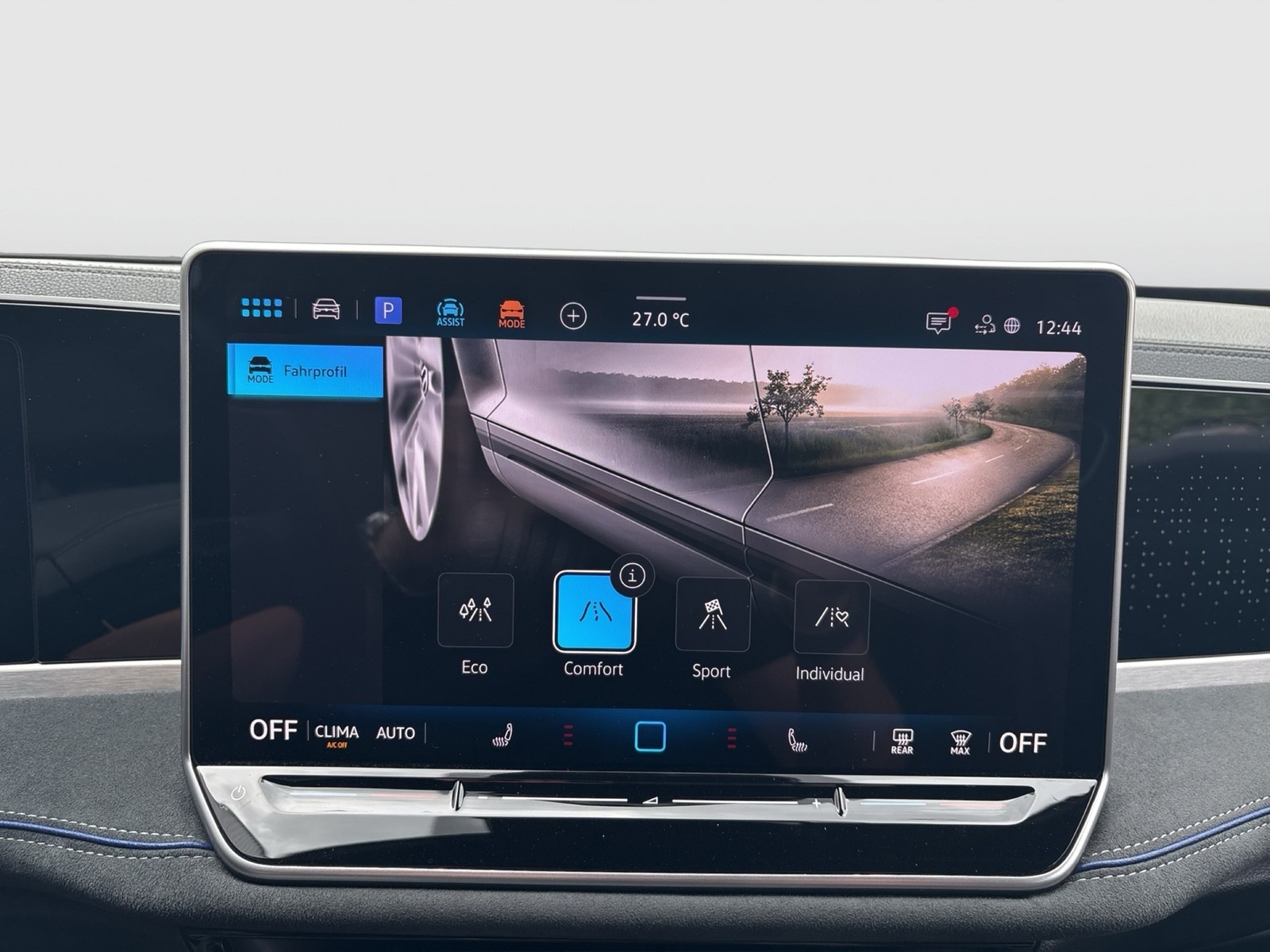 Volkswagen Passat Variant 2.0 R-LINE BLACKSTYLE AHK 360°CAM