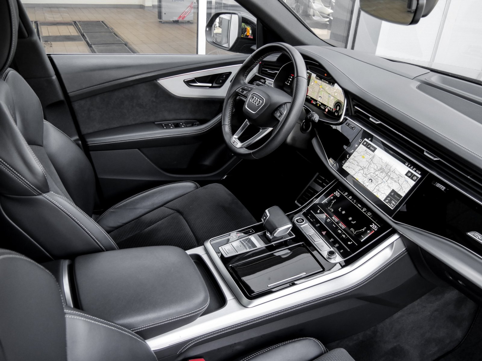 Audi Q8 50 quattro S LINE PANO AHK B&O 360°CAM LM22