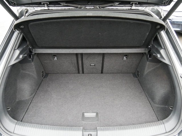 Volkswagen T-Roc 2.0 SPORT 4X4 ACC LM18 EKLAPPE NAVI SITZHZ