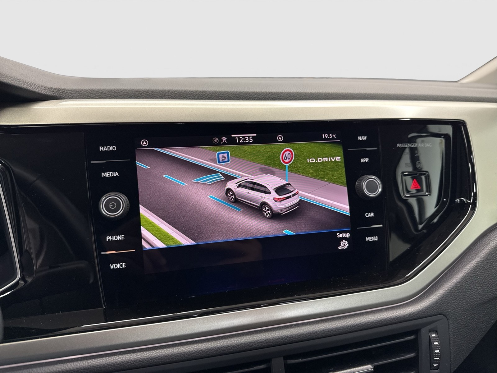 Volkswagen Taigo 1.0 MOVE CAM NAVI CARPLAY SITZHEIZUNG ALU