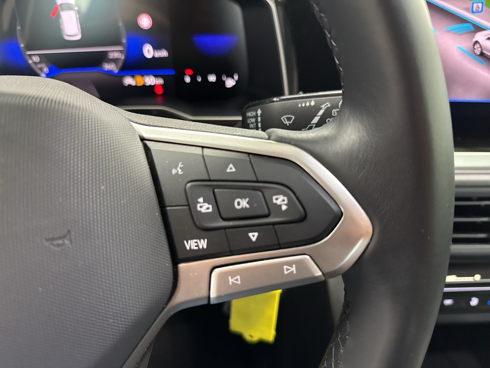 Volkswagen Taigo 1.0 MOVE CAM NAVI CARPLAY SITZHEIZUNG ALU