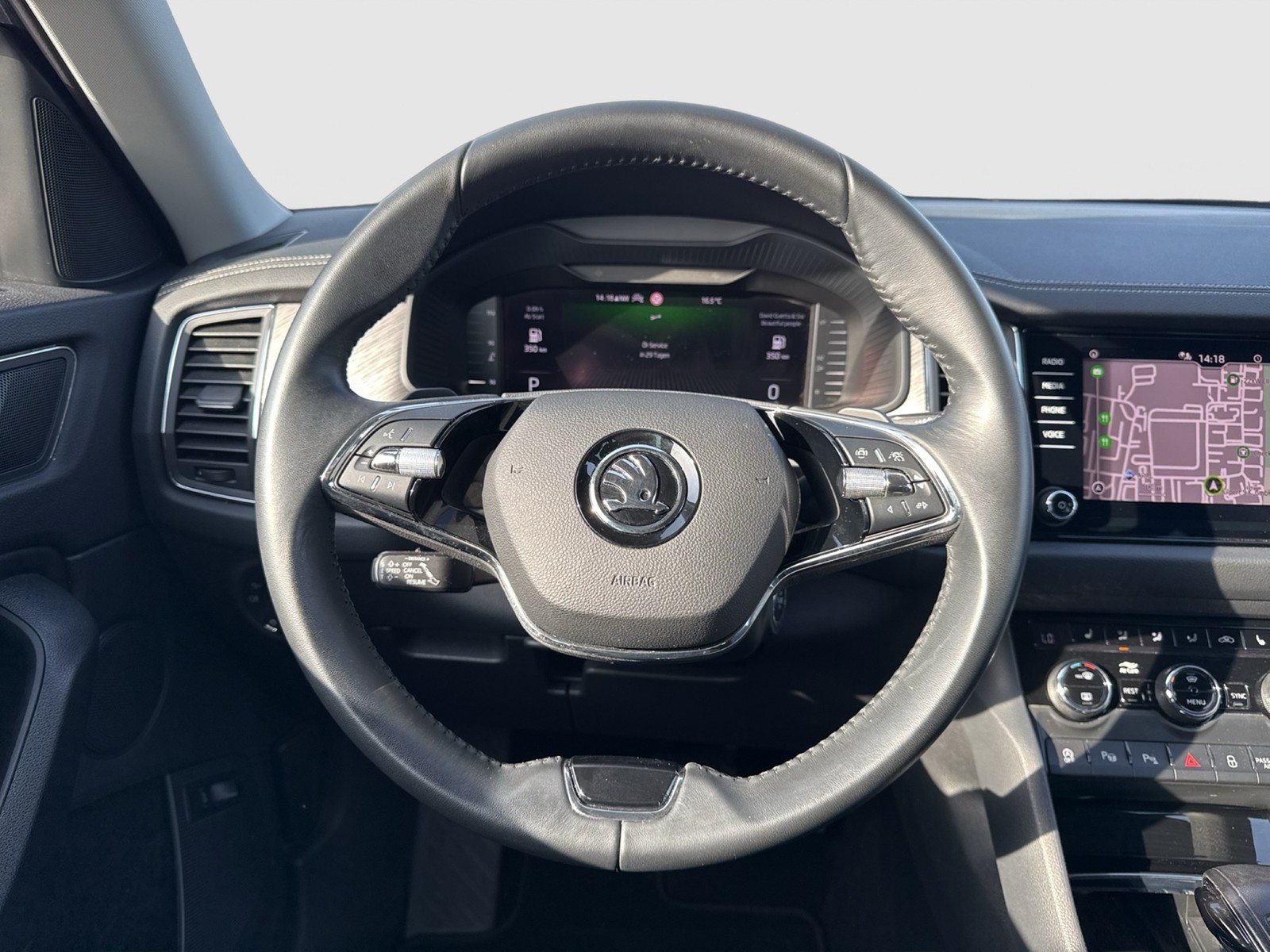 Skoda Kodiaq 2.0 STYLE AHK CAM ACC MATRIX EKLAPPE NAVI