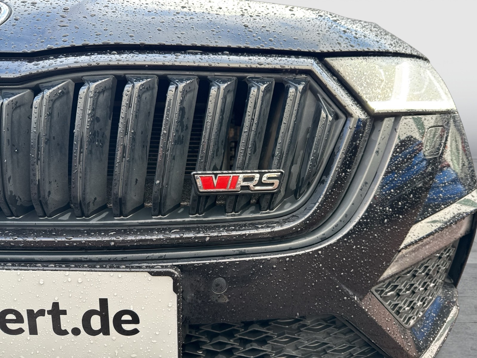 Skoda Octavia Combi 2.0 RS 4X4 PANO STANDHZ. AHK LM19