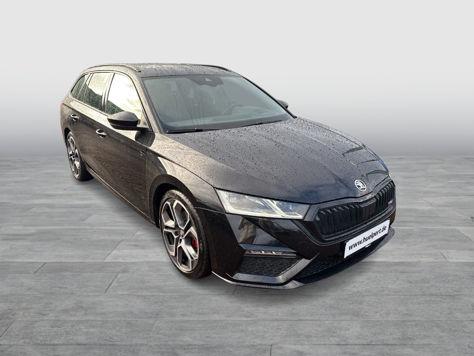 Skoda Octavia Combi 2.0 RS 4X4 PANO STANDHZ. AHK LM19