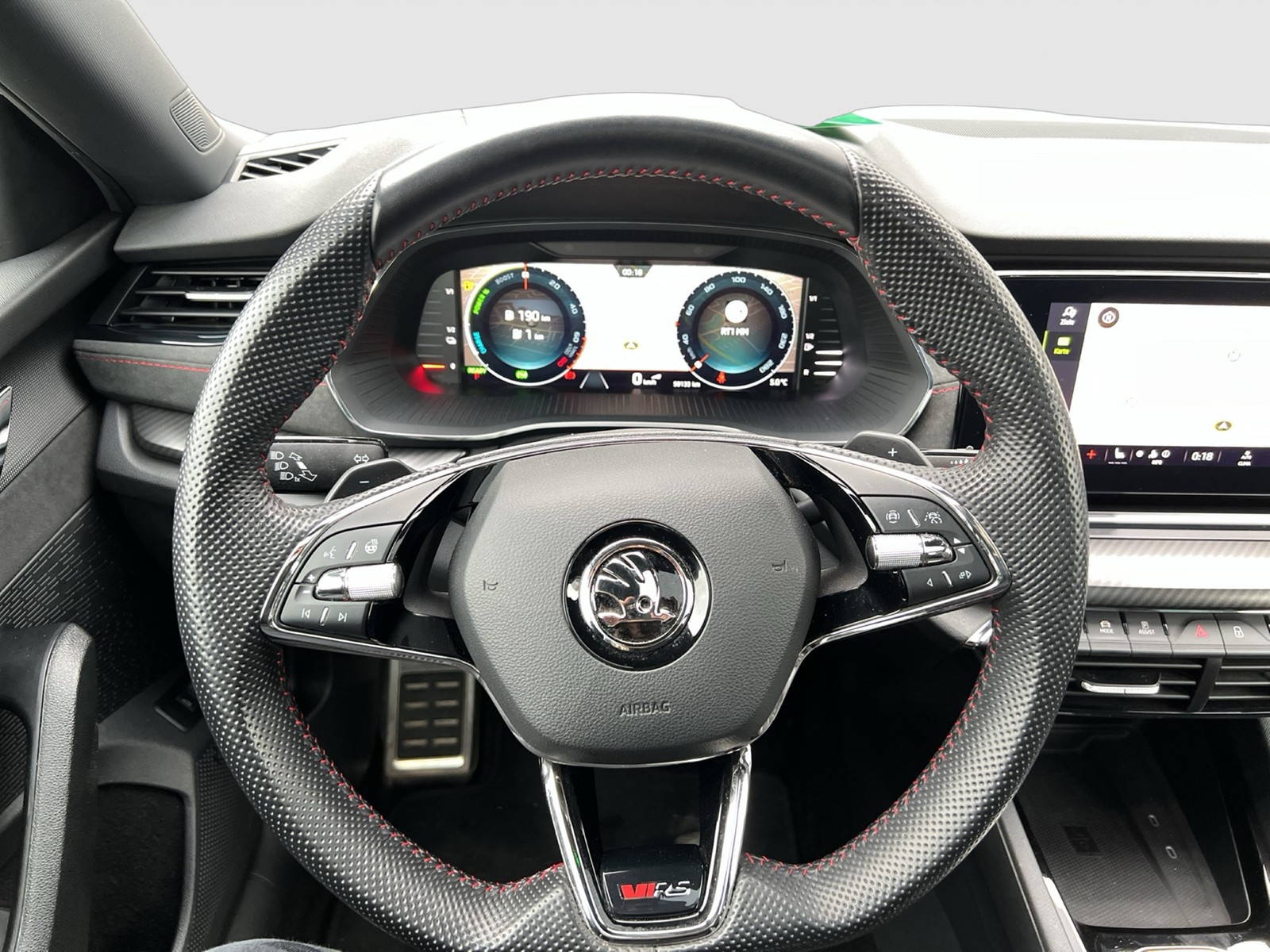 Skoda Octavia Combi 1.4 iV RS PANO CANTON CAM ACC LM19