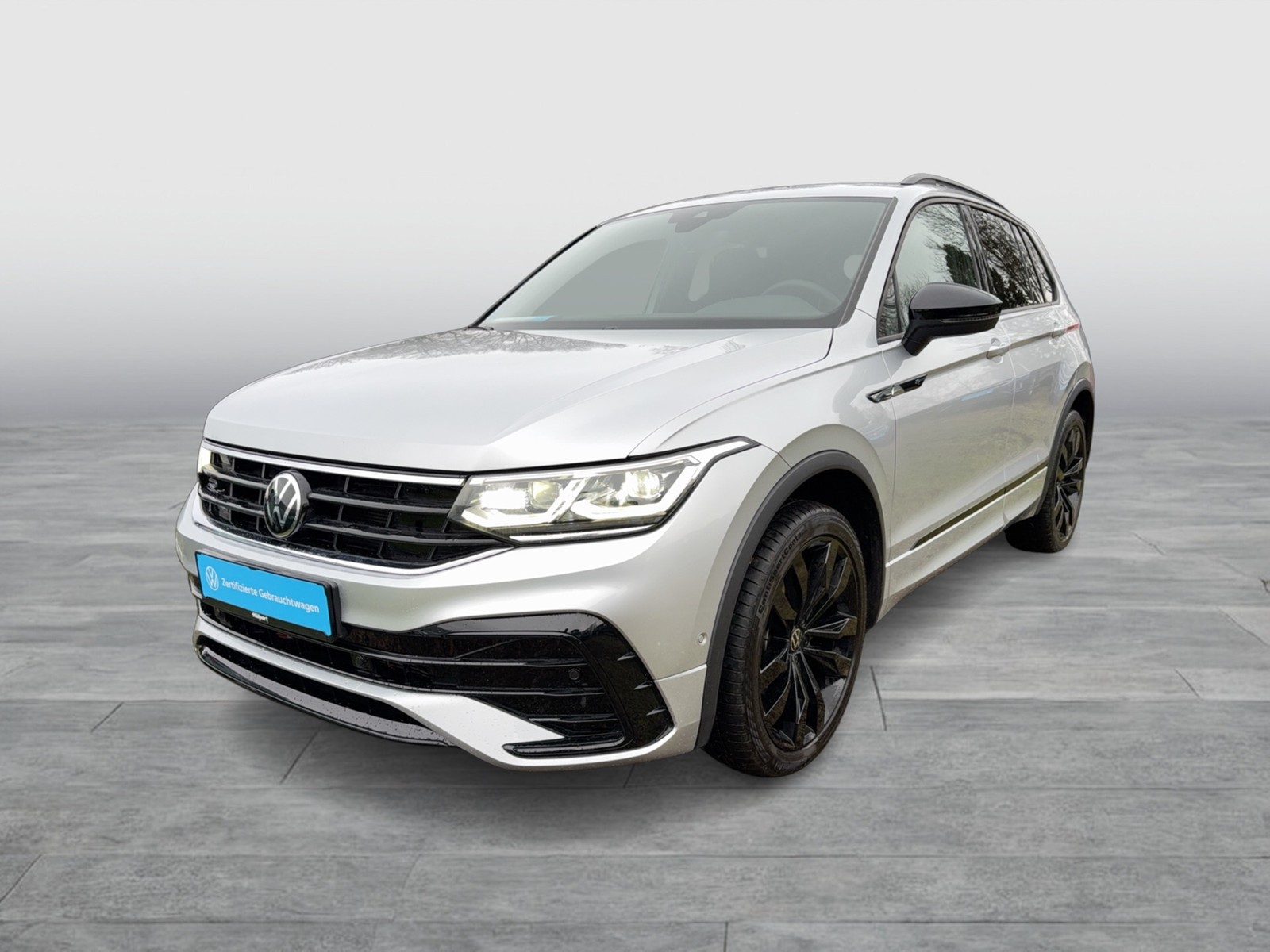 Volkswagen Tiguan 2.0 R-LINE BLACKSTYLE 4X4 AHK KAMERA ALU20