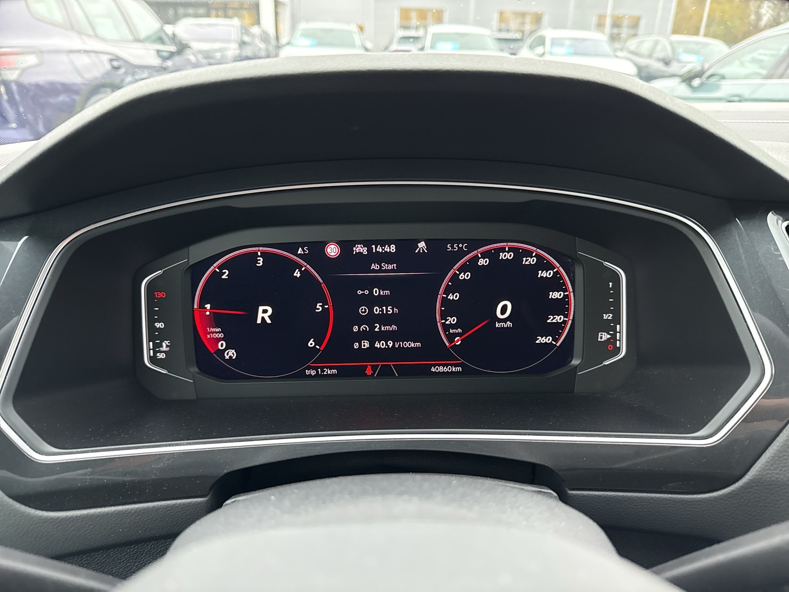 Volkswagen Tiguan 2.0 R-LINE BLACKSTYLE 4X4 AHK KAMERA ALU20