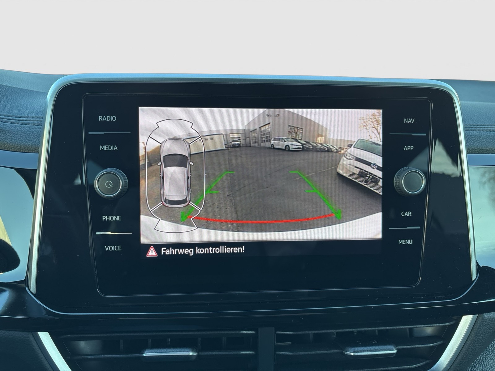 Volkswagen T-Roc 1.0 R-LINE CAM ACC NAVI LM17 LED+ CARPLAY