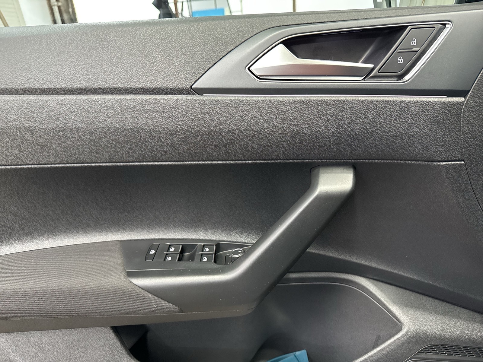Volkswagen Polo 1.0 R-LINE CAM ACC LM17 NAVI CARPLAY SITZHZ