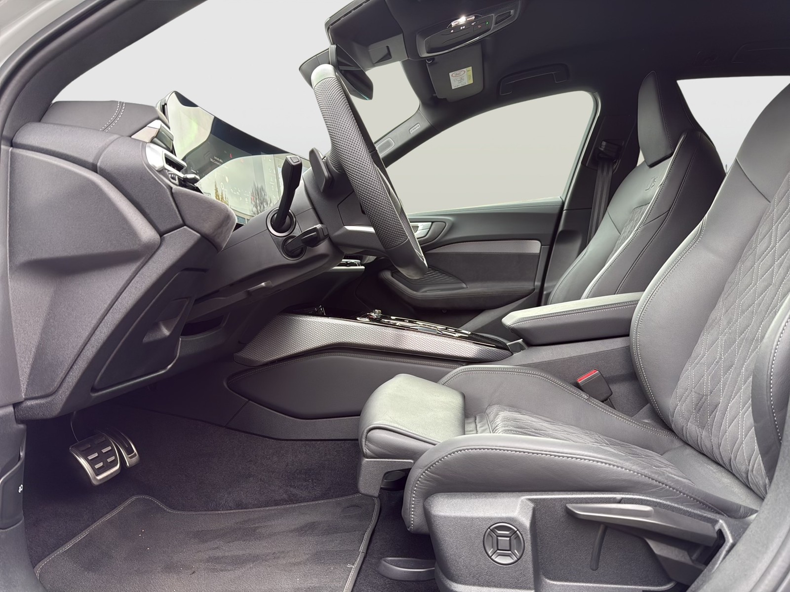 Audi A5 Avant TFSI quattro S tronic S LINE Techplus+AHK+B&O+Sportfarhwerk