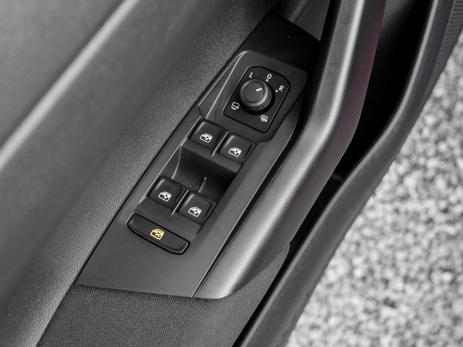 Volkswagen Taigo 1.0 LIFE ALU NAVI SITZHEIZUNG LED DAB+