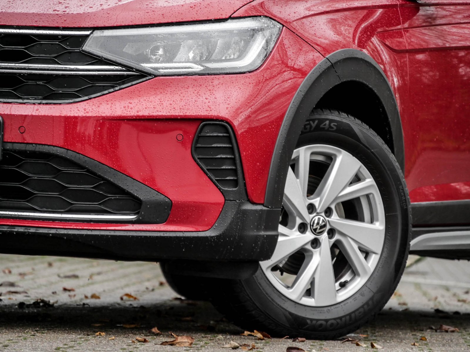 Volkswagen Taigo 1.0 LIFE ALU NAVI SITZHEIZUNG LED DAB+