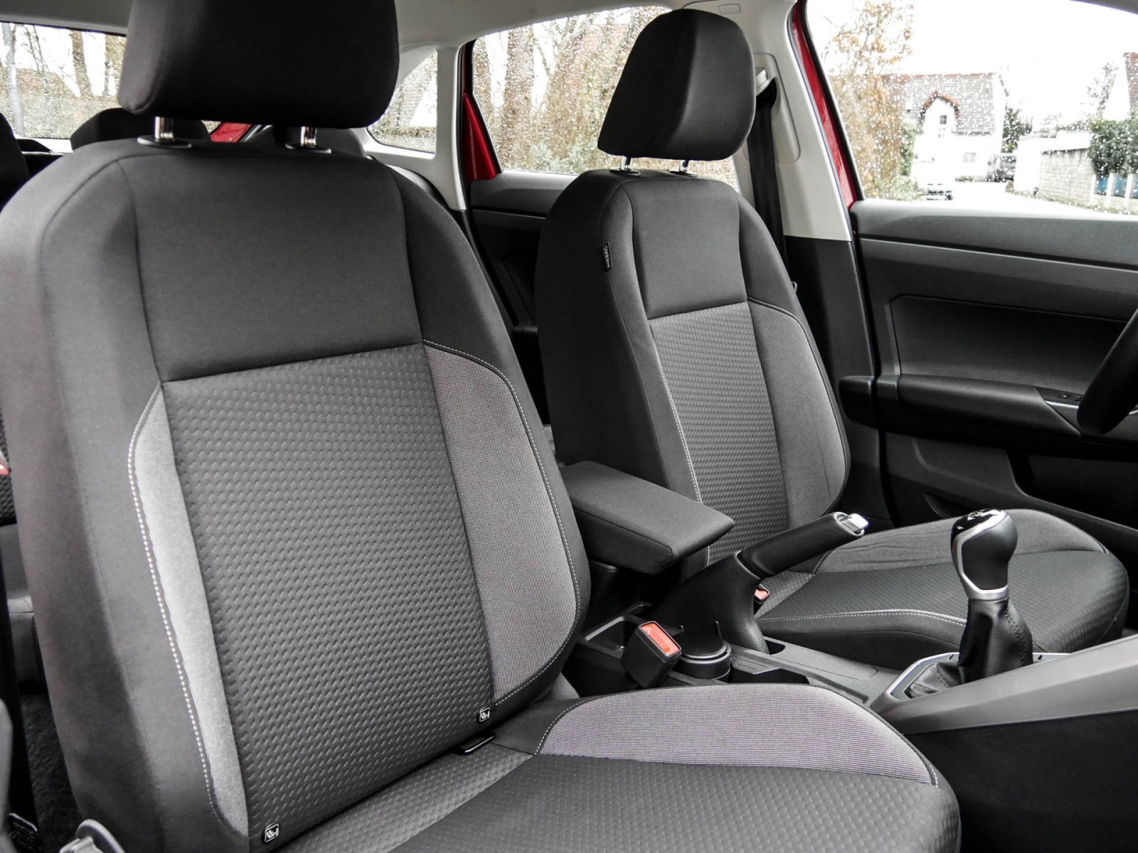 Volkswagen Taigo 1.0 LIFE ALU NAVI SITZHEIZUNG LED DAB+