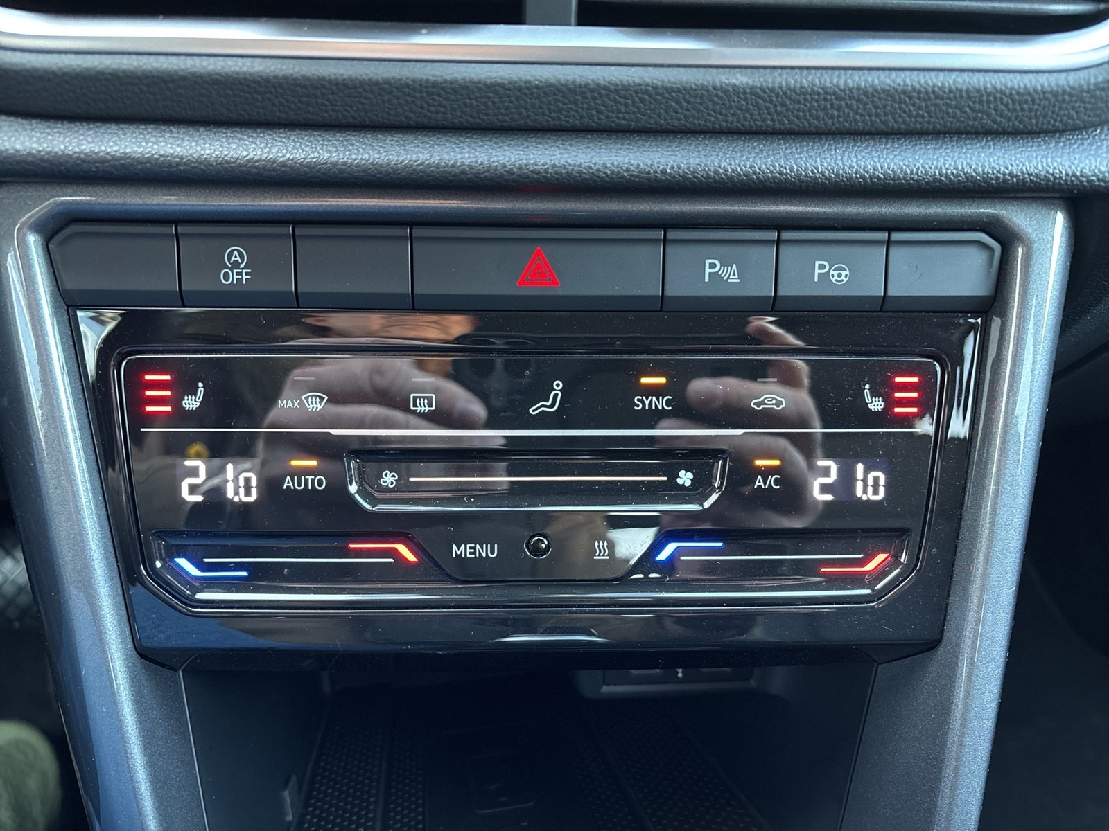 Volkswagen T-Roc 1.5 STYLE STANDHZ. ACC LED+ NAVI LM17