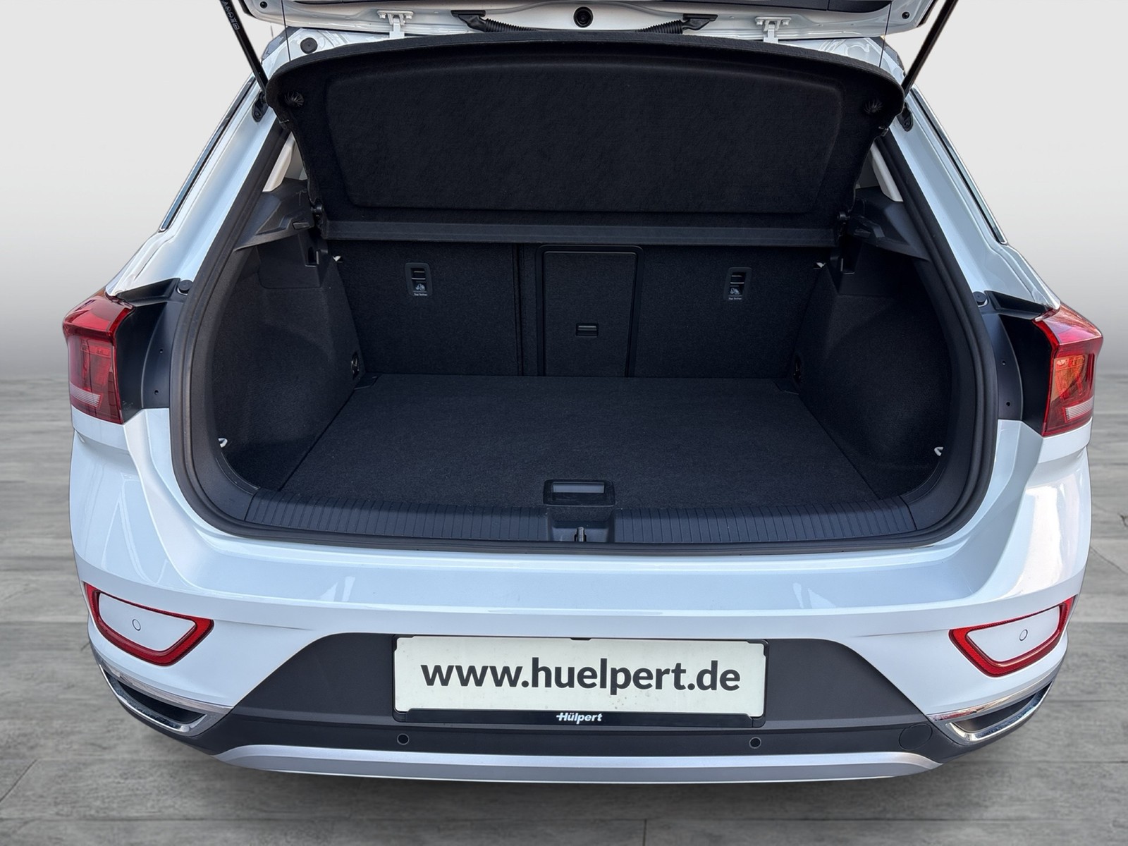 Volkswagen T-Roc 1.5 STYLE STANDHZ. ACC LED+ NAVI LM17