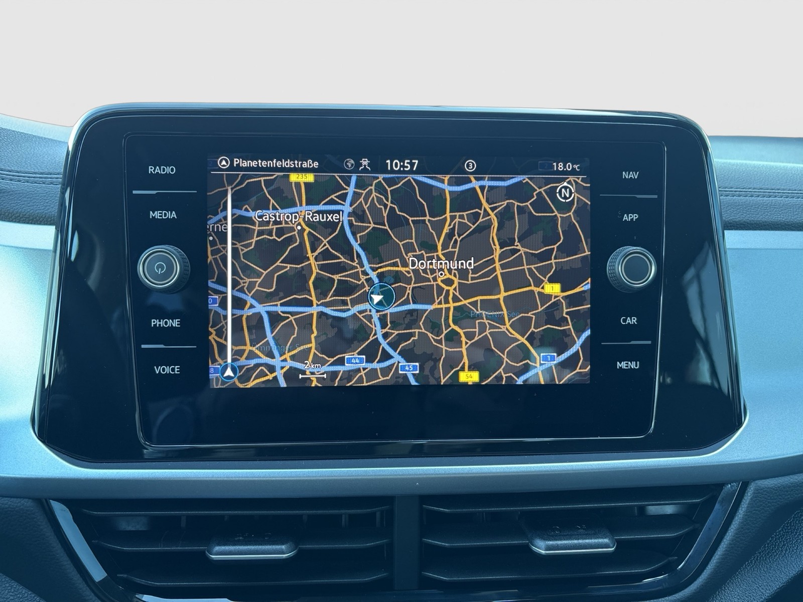 Volkswagen T-Roc 1.5 LIFE NAVI CARPLAY ALU SITZHEIZUNG LED