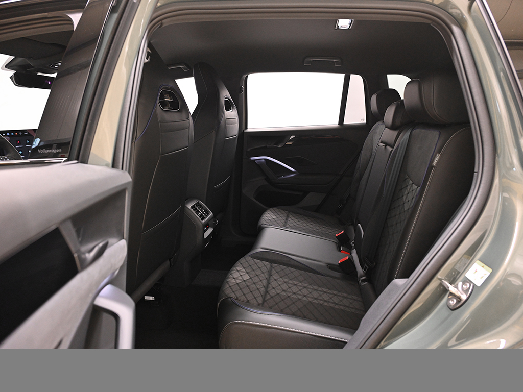 Volkswagen Tiguan 2.0 TDI R-LINE DSG BLACKSTYLE